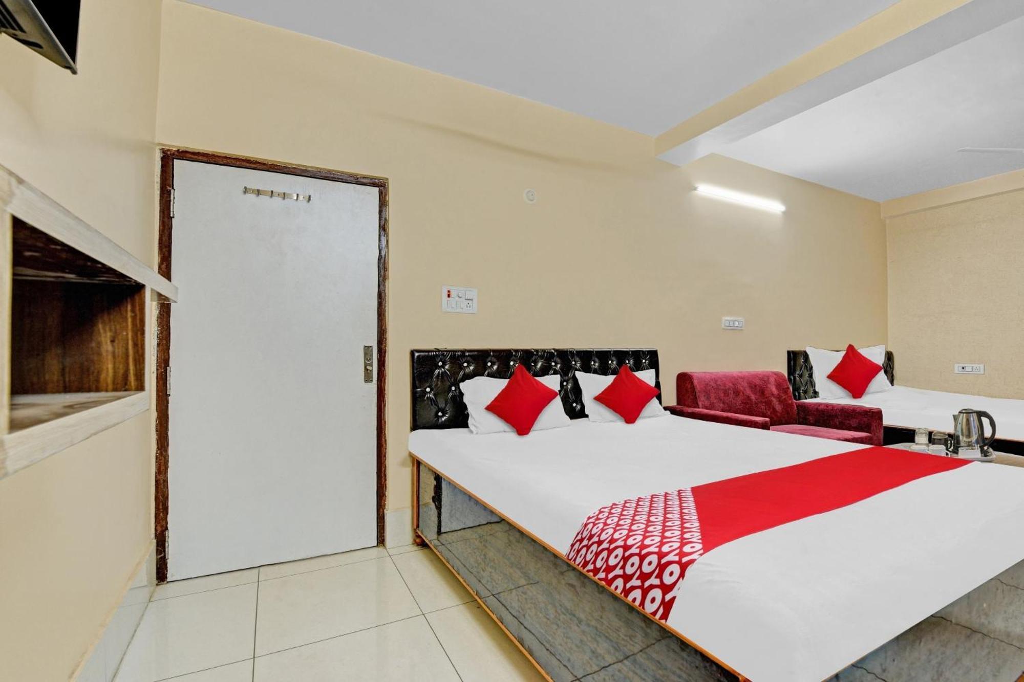 Hotel O Sri Jagarnath Banquet & Hotel Ранчи Экстерьер фото