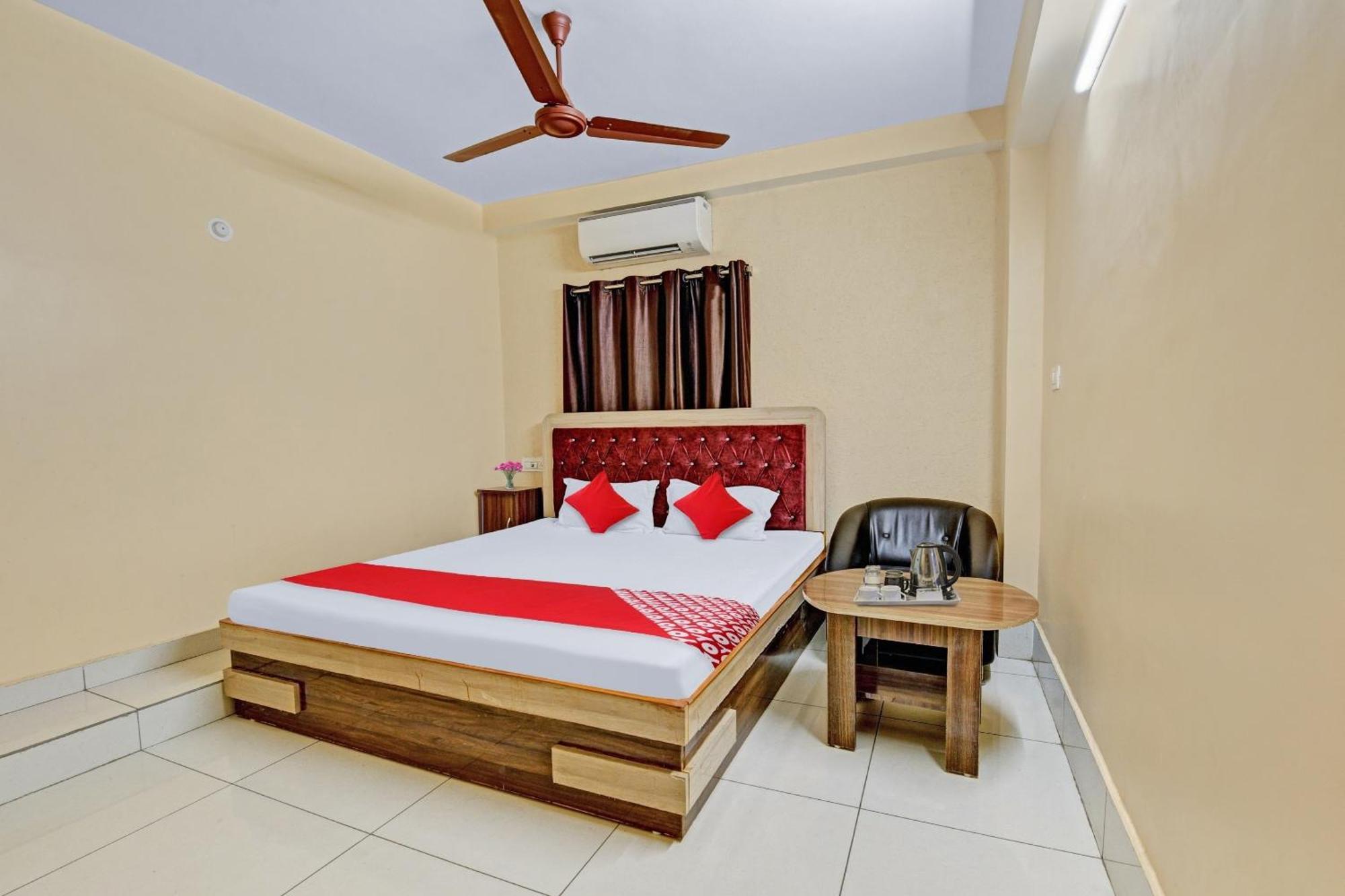 Hotel O Sri Jagarnath Banquet & Hotel Ранчи Экстерьер фото